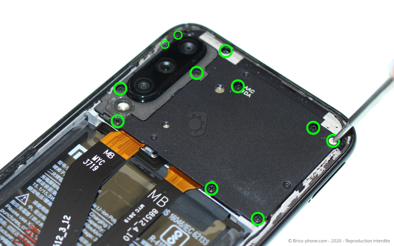 Changement du bloc écran avec châssis sur Mi A3 photo 2