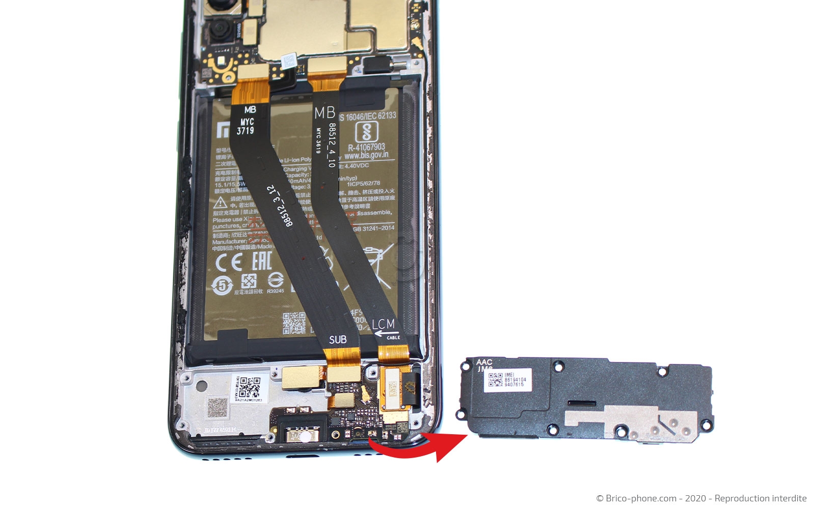 Changement du connecteur de charge sur Mi A3 photo 3