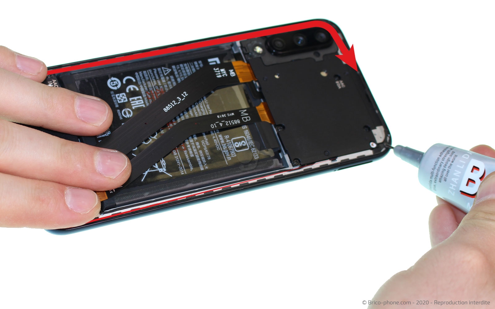 Changement du connecteur de charge sur Mi A3 photo 2