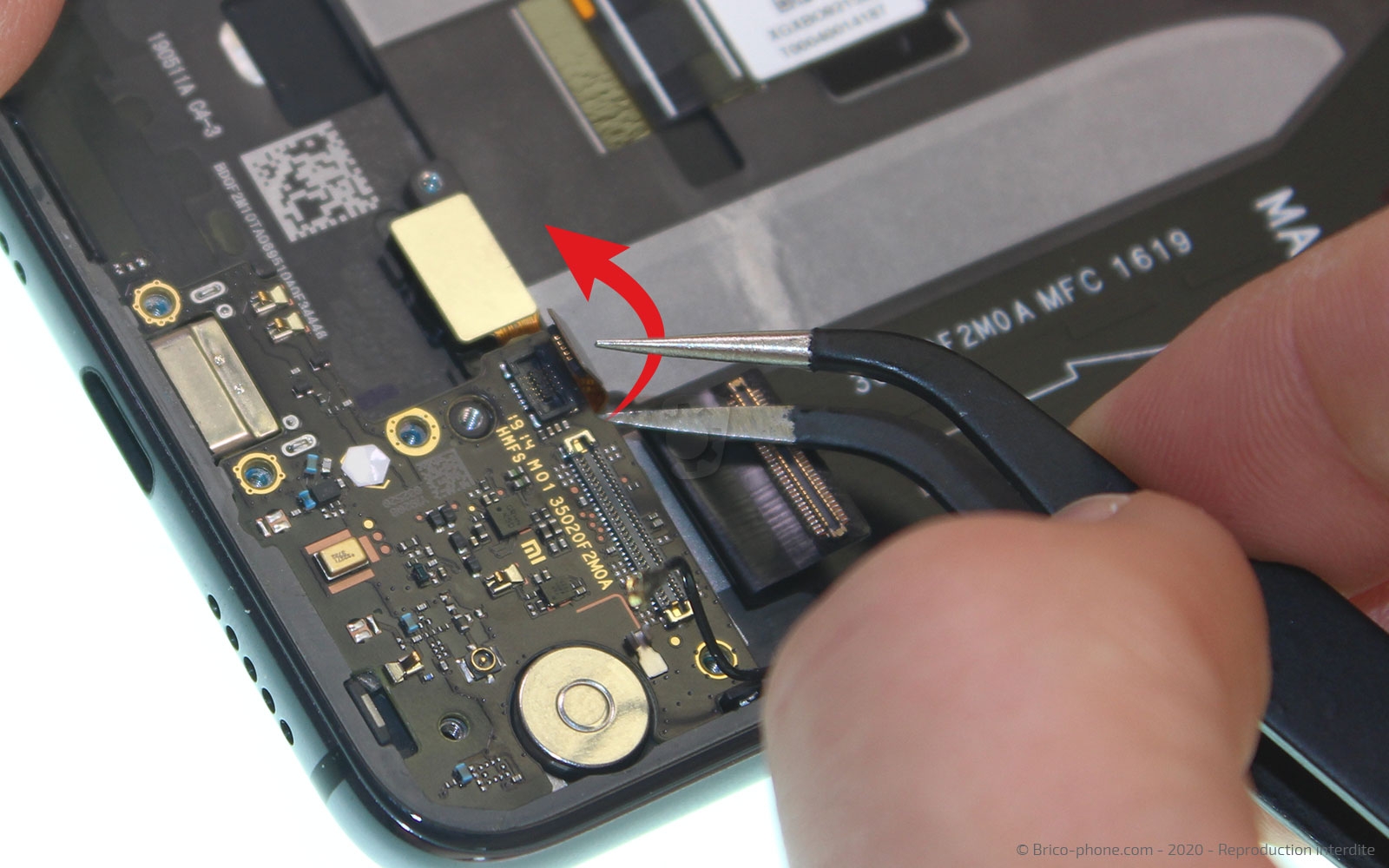 Changement du bloc écran sur Mi 9 SE photo 2