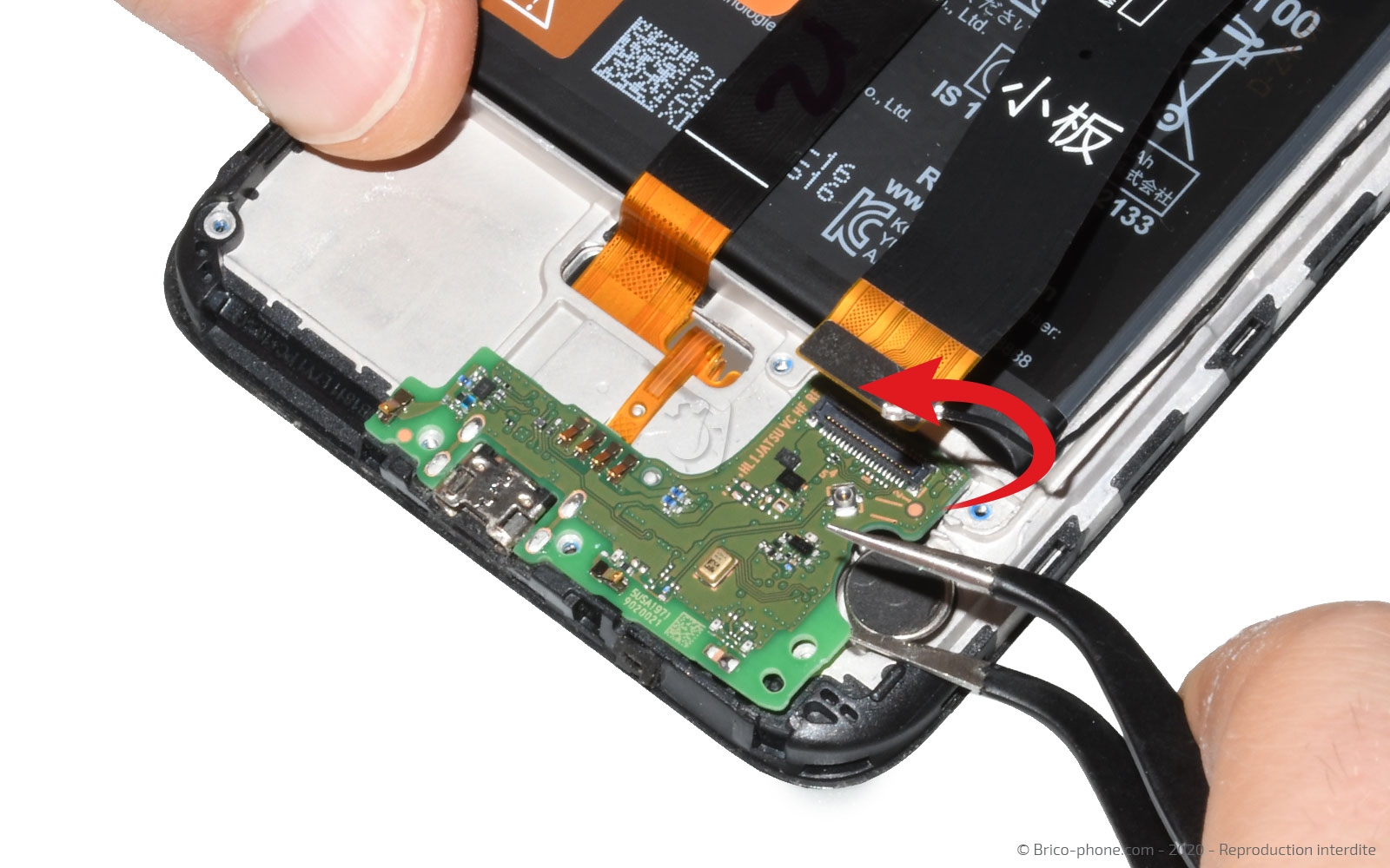 Changement du connecteur de charge sur Y6 2019 photo 2