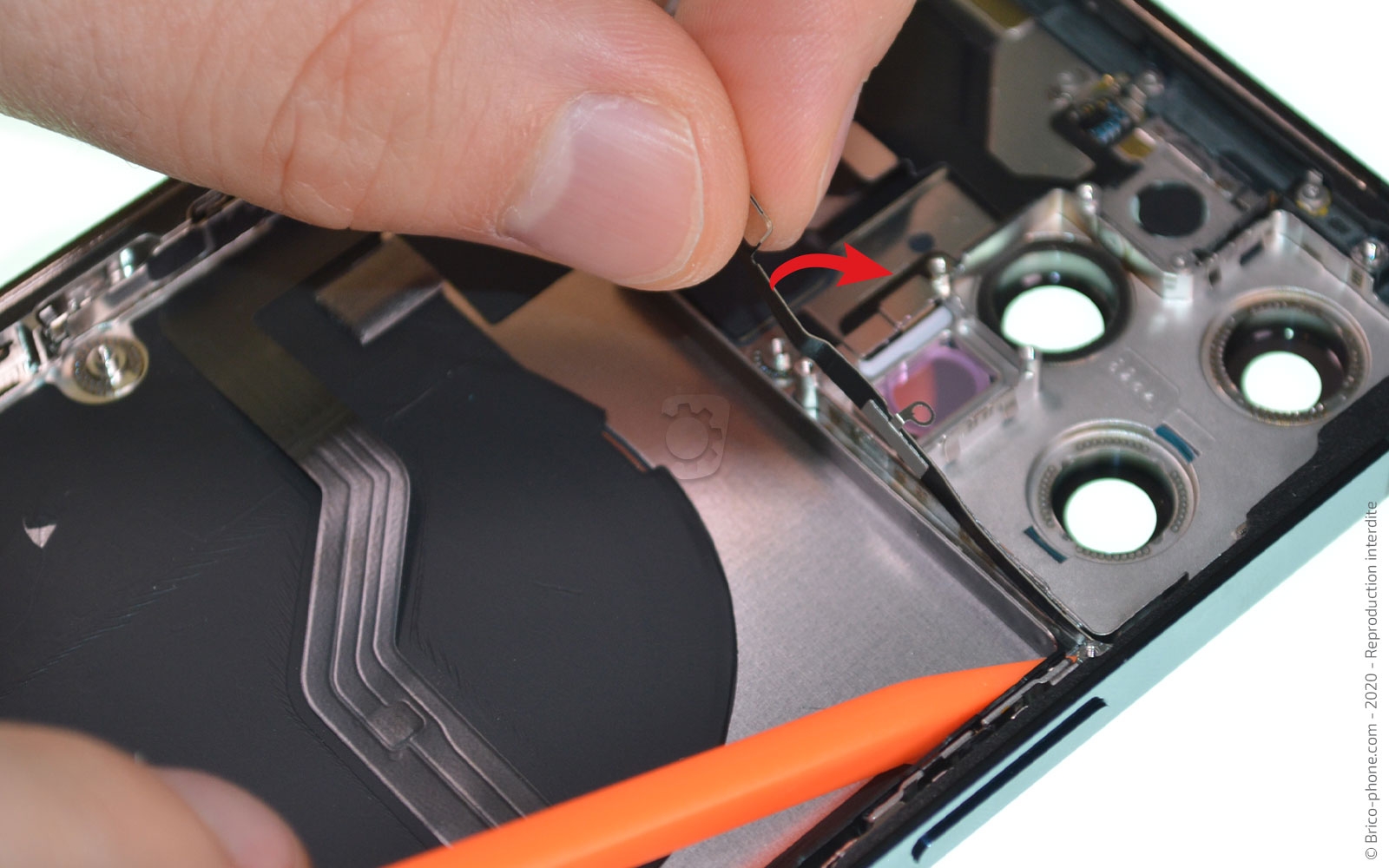 Démontage complet sur iPhone 12 Pro Max photo 3