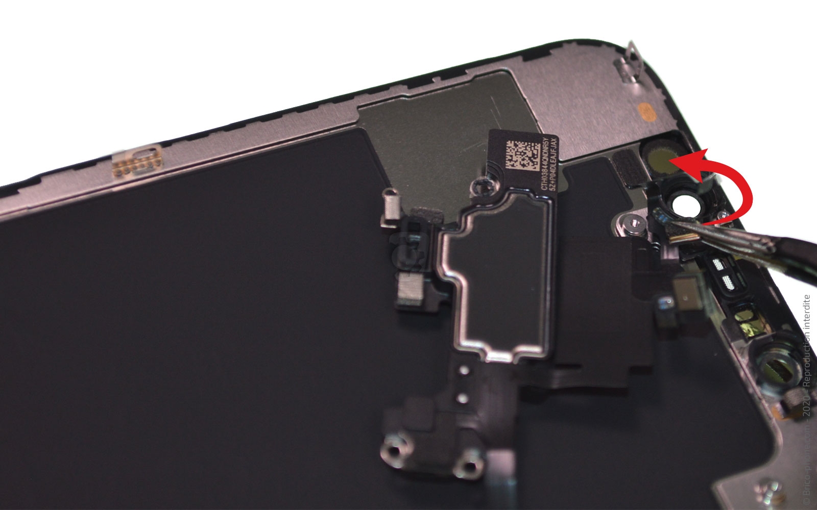 Démontage complet sur iPhone 12 Mini photo 3