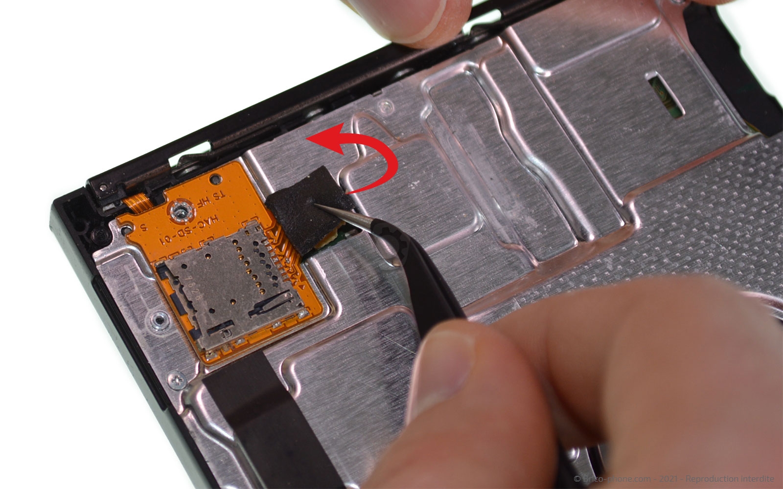 Changement du lecteur de cartes de jeux sur Switch photo 2