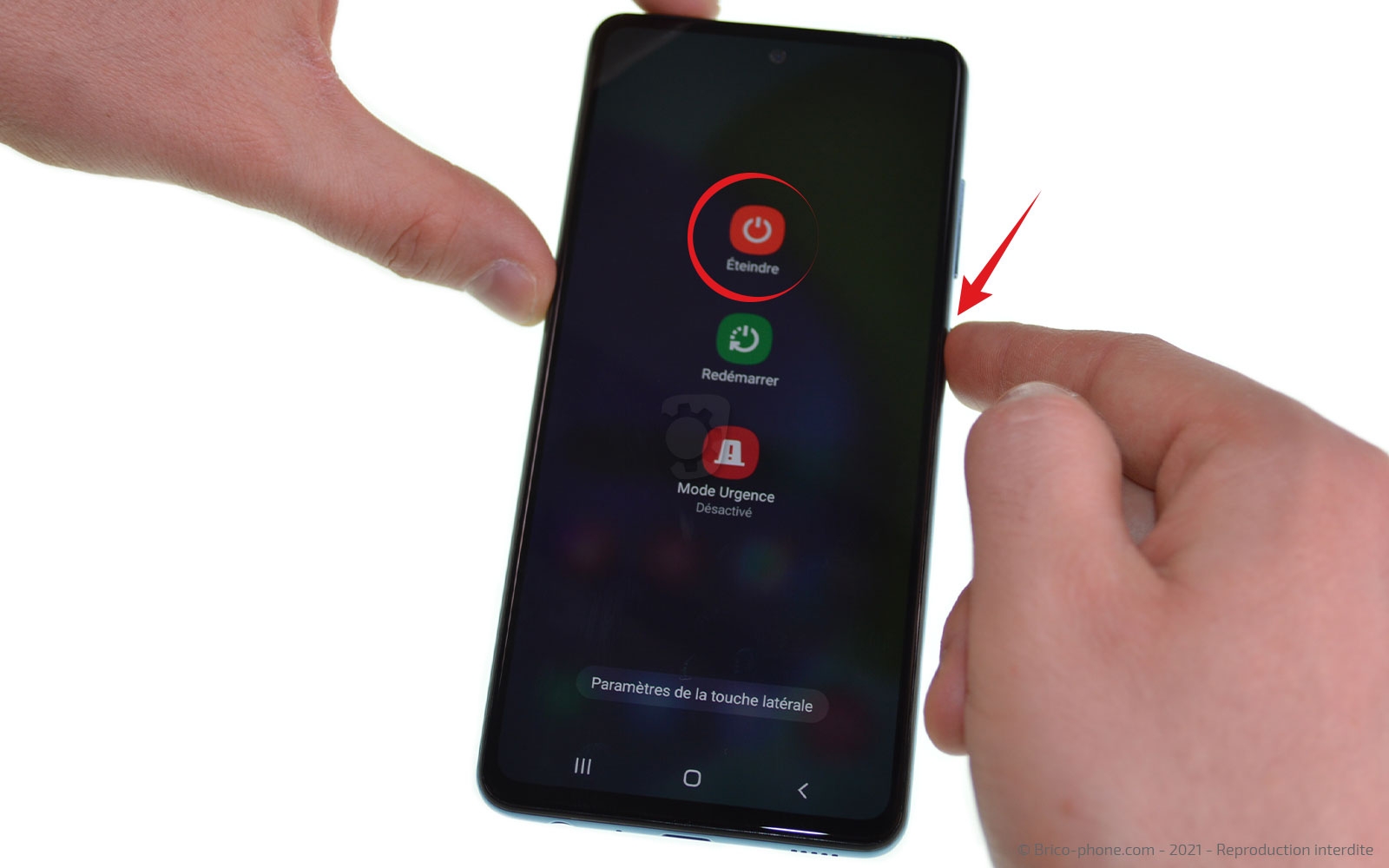 Changement de la vitre arrière  sur Galaxy A52 photo 3