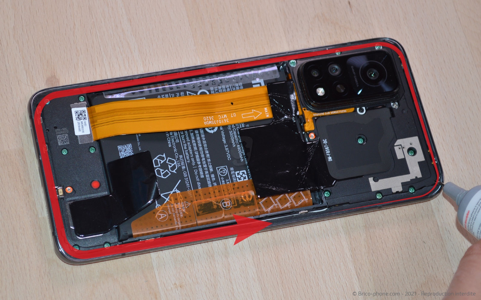 Changement de la vitre arrière sur Mi 10T photo 2