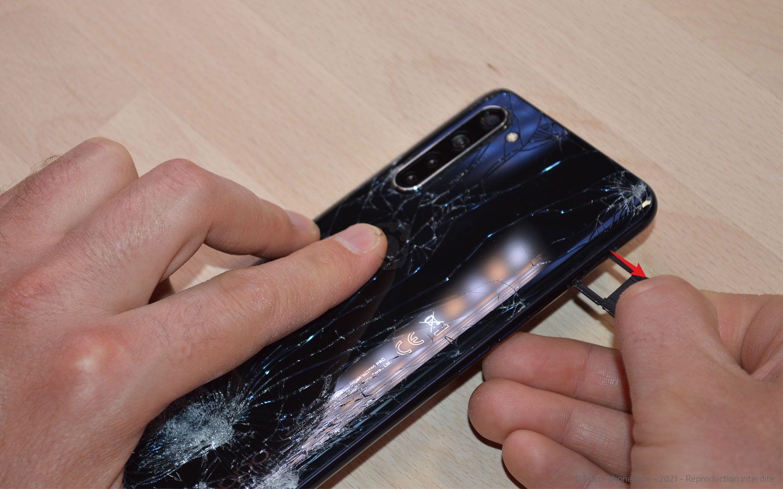 Changement de connecteur de charge sur Find X2 Lite photo 2