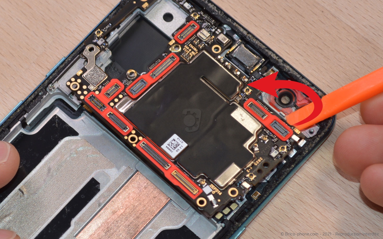 Démontage complet sur OnePlus Nord photo 2