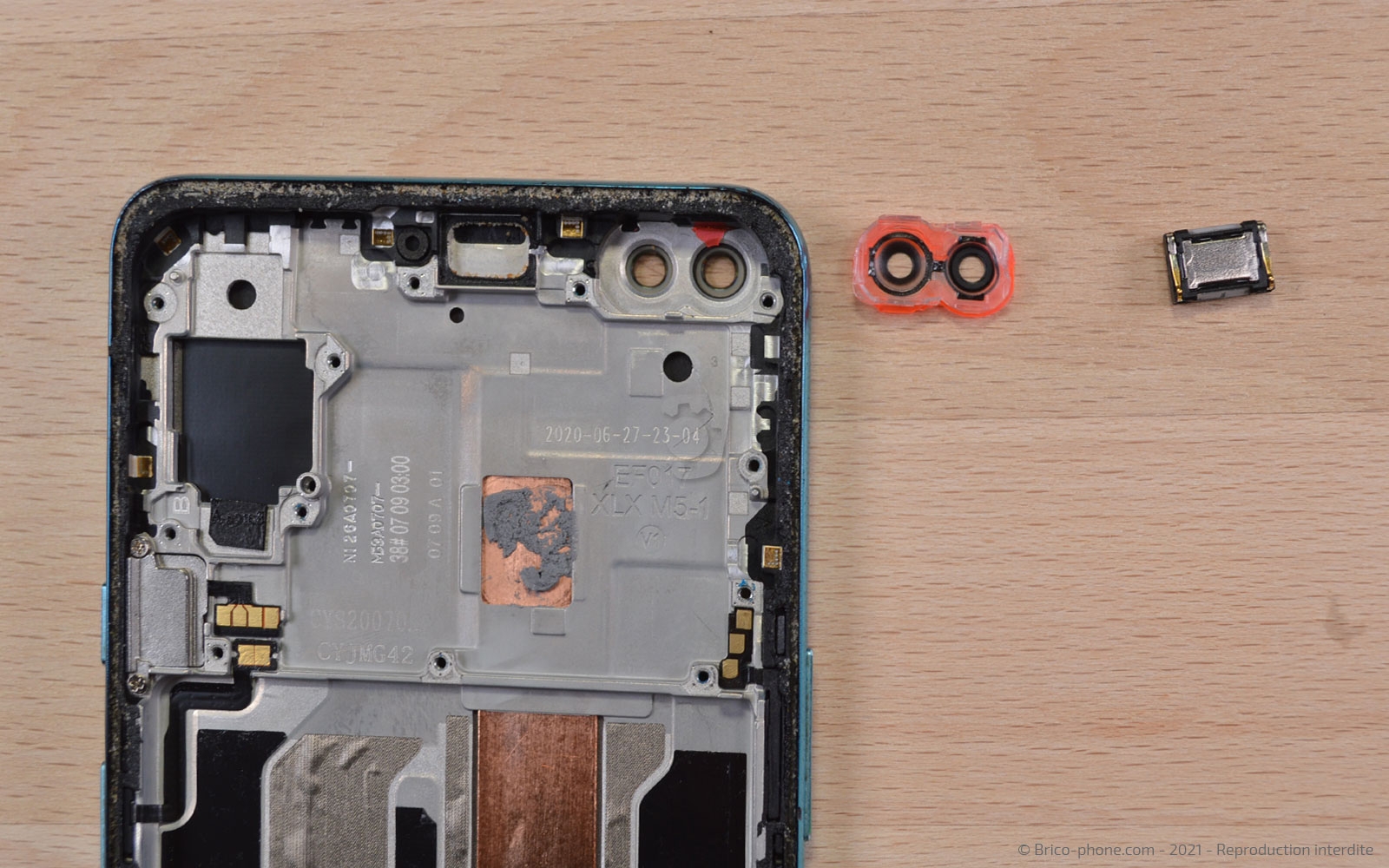 Changement du bloc écran sur OnePlus Nord photo 4