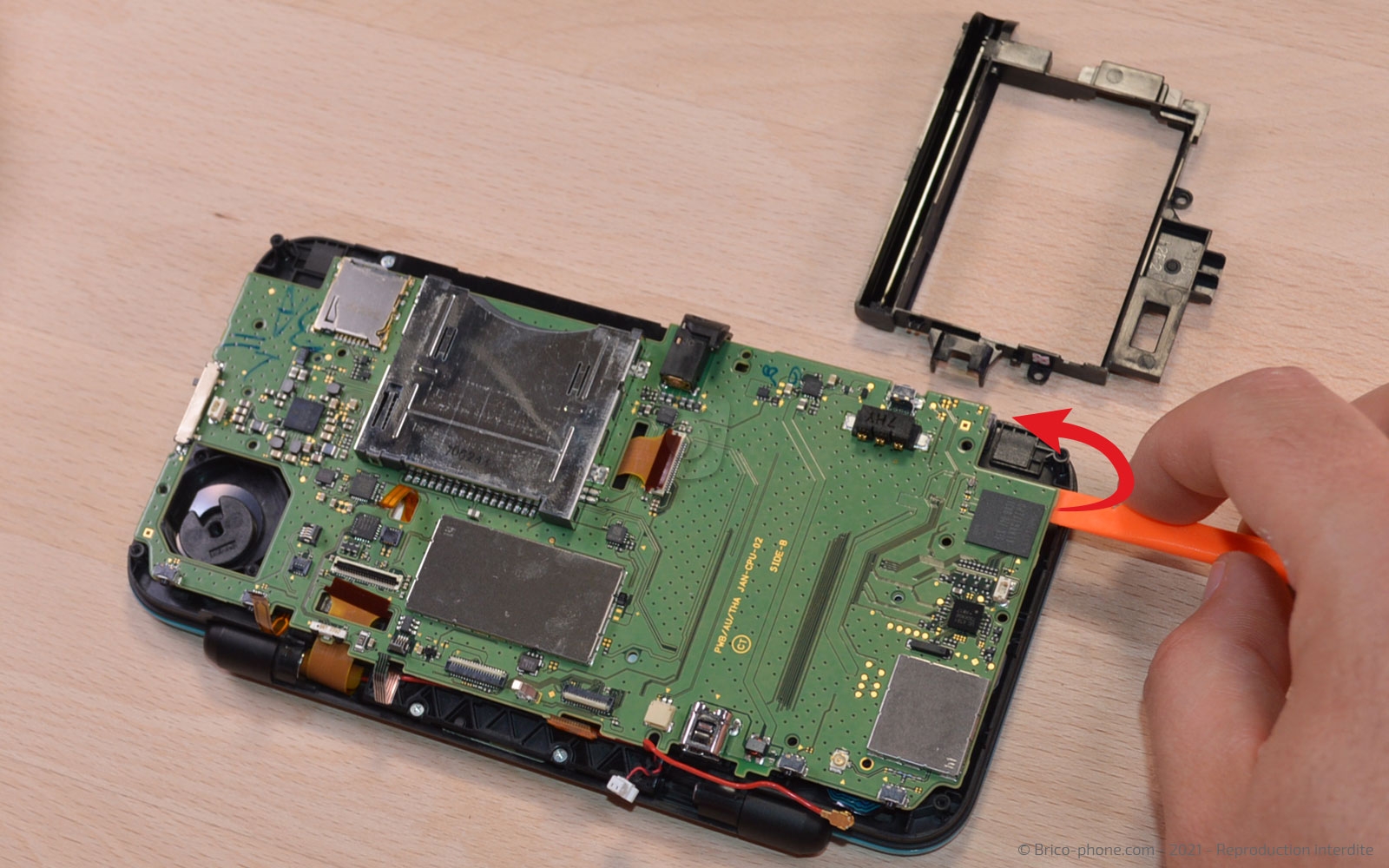 Démontage complet sur New 2DS XL photo 3