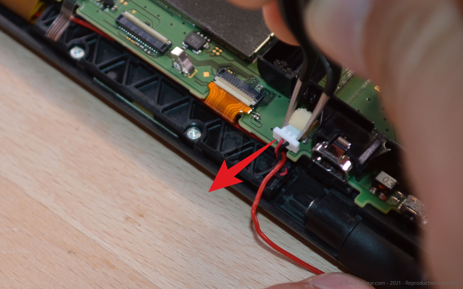 Changement de la vitre tactile et/ou du LCD sur New 2DS XL photo 2