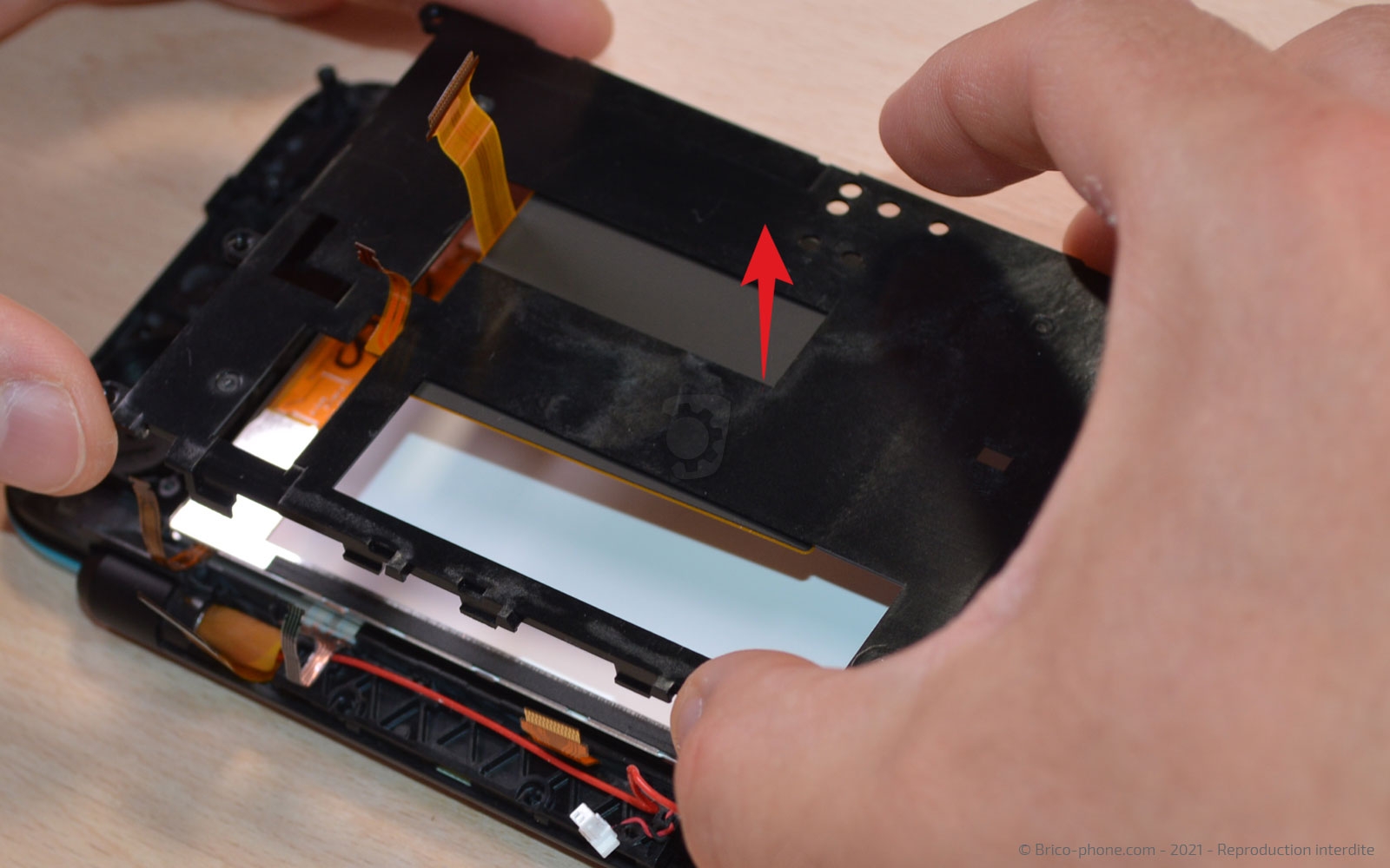 Changement de la vitre tactile et/ou du LCD sur New 2DS XL photo 2